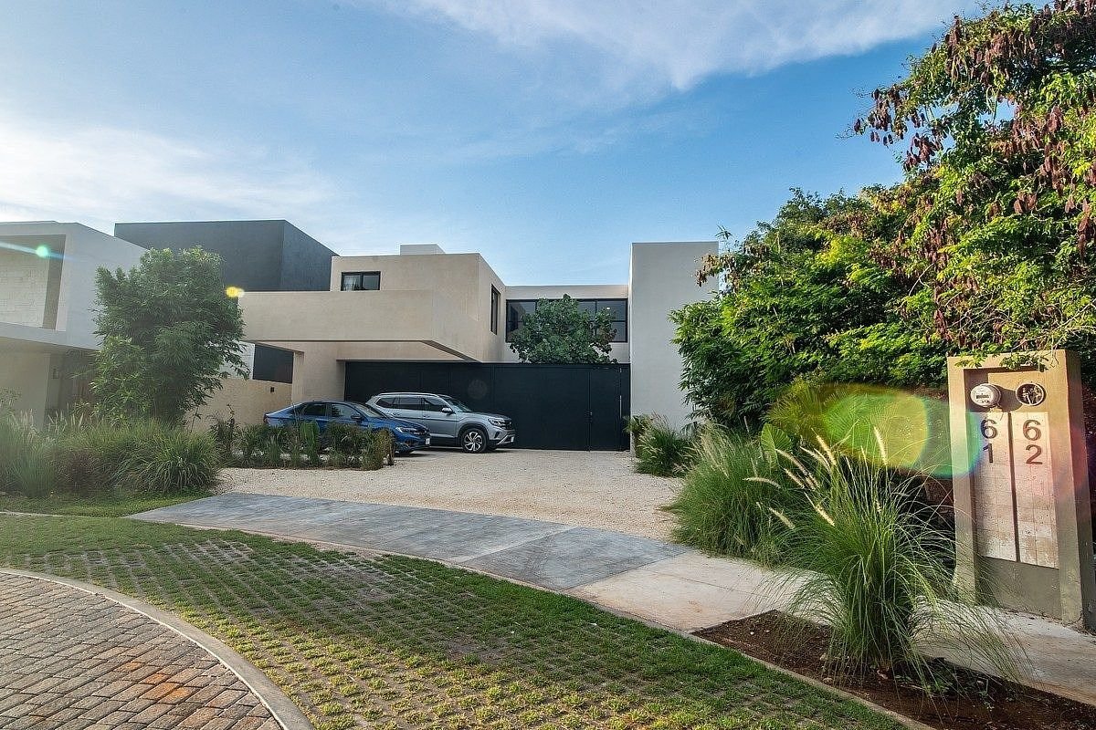 Casa en venta — Caucel